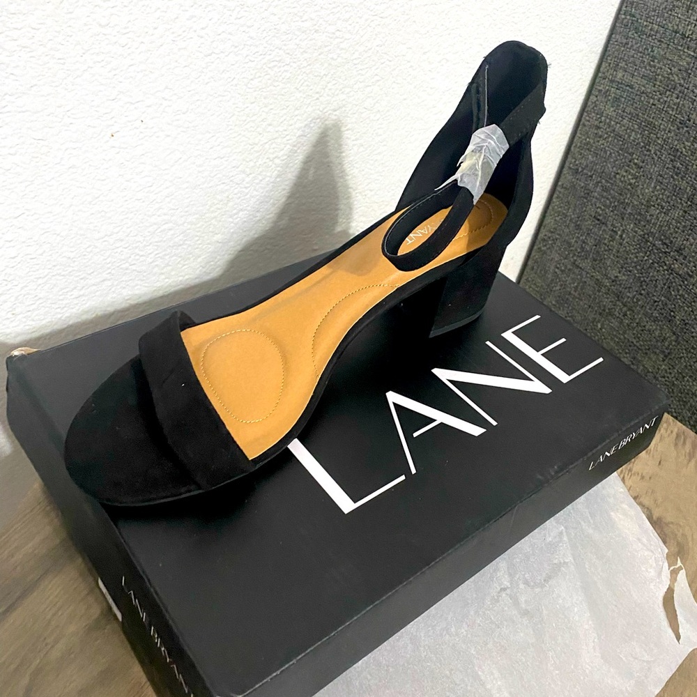 Brand new size 12W women’s shoes from Lane Bryant